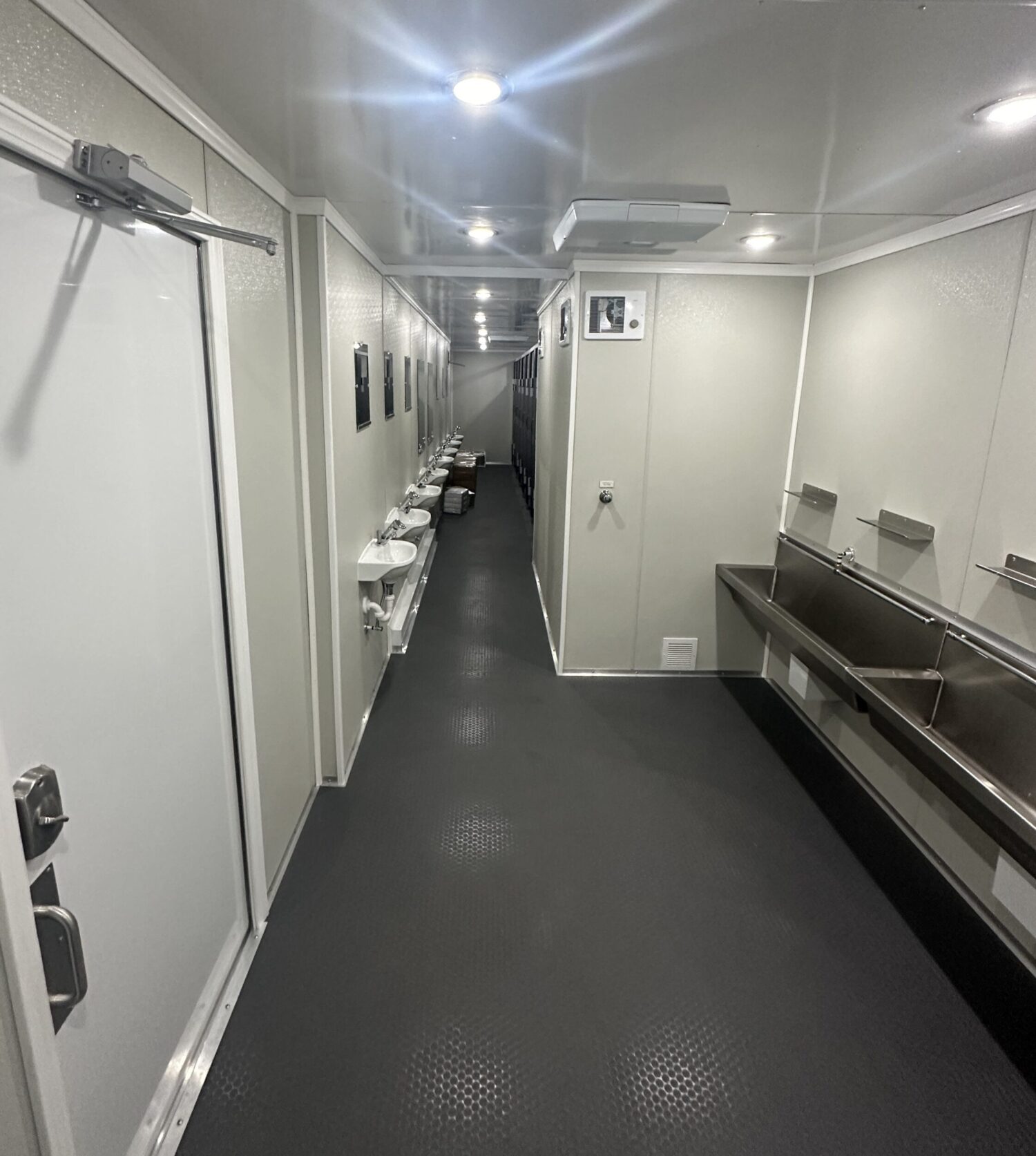 Restroom & Shower Combo Trailer